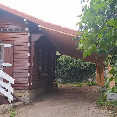 Logement Independant Attenant A Une Maison Dans Grand Jardin Retournac Buitenkant foto