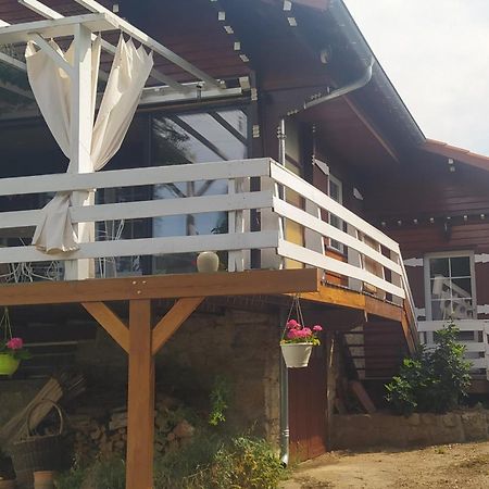 Logement Independant Attenant A Une Maison Dans Grand Jardin Retournac Buitenkant foto