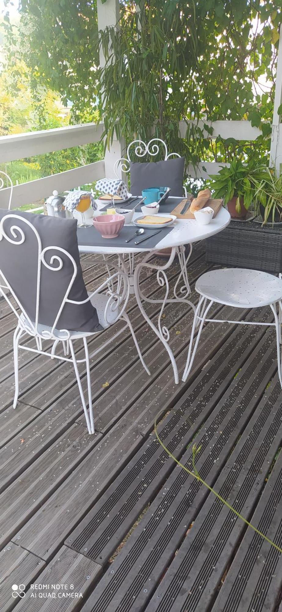 Logement Independant Attenant A Une Maison Dans Grand Jardin Retournac Buitenkant foto