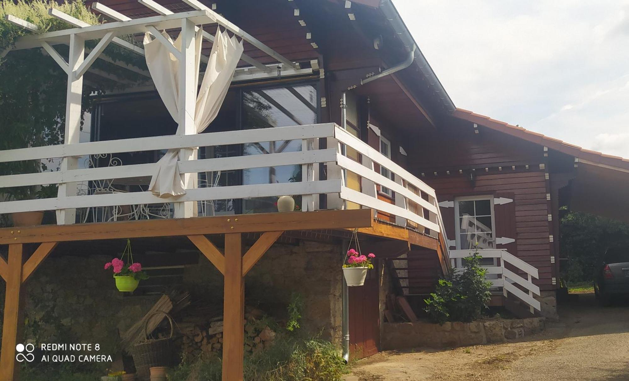 Logement Independant Attenant A Une Maison Dans Grand Jardin Retournac Buitenkant foto